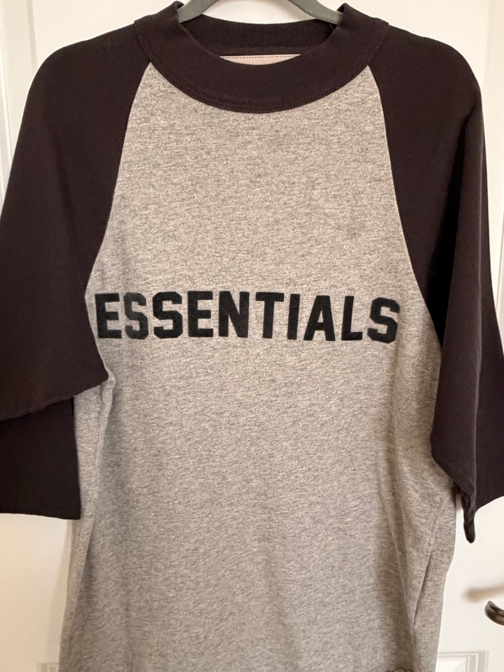 Essentials Kids Grey Body with Black Raglan Sleeves Sweatshirt sz 6-7